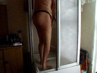 Evelyn - Anal-Sex, Oralsex, Outdoor, Parkplatz-Sex, Rollenspiele, Sexspielzeug sind meine sexuellen Vorlieben!