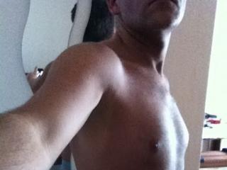 gismo77 - Fesselspiele, Fetisch, Gangbang, Natursekt, Oralsex, Orgien, Outdoor, Parkplatz-Sex, Sexspielzeug, Live-Dates sind meine sexuellen Vorlieben!