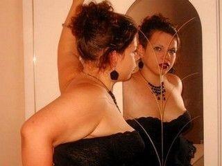 aHotGabi - Shoppen, chatten und Sex, Sex und Sex! ist meine Leidenschaft
