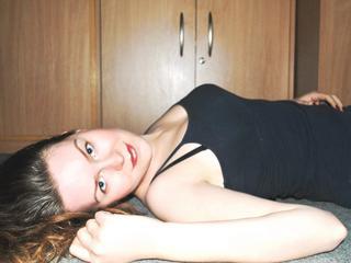 Cateyes80 - Tanzen, feiern, shoppen und auch mal....... ist meine Leidenschaft